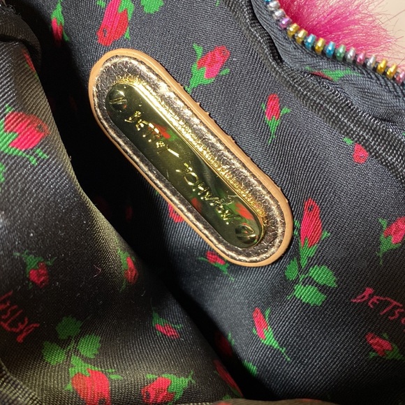 Betsey Johnson
Betsey Johnson Fur Your Eyes Only Crossbody - Picture 9 of 10
